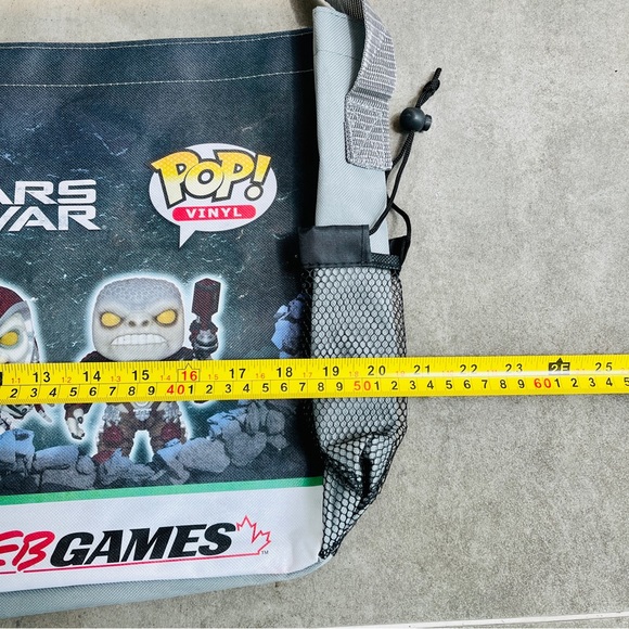 2x Gears of War 5 EB Games Fan Expo Toronto XBOX ONE Courier Bags Ltd - Picture 3 of 7